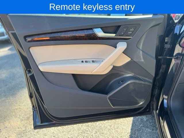 Used 2018 Audi Q5 2.0T Premium Plus AWD/4WD image 12