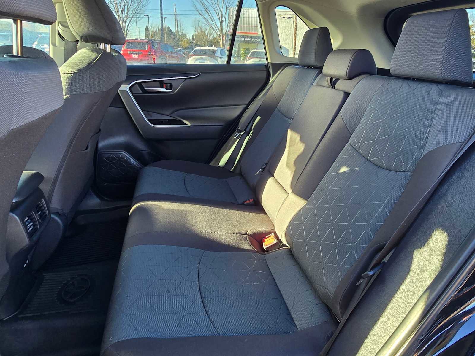 Certified 2025 Toyota RAV4 XLE image 18