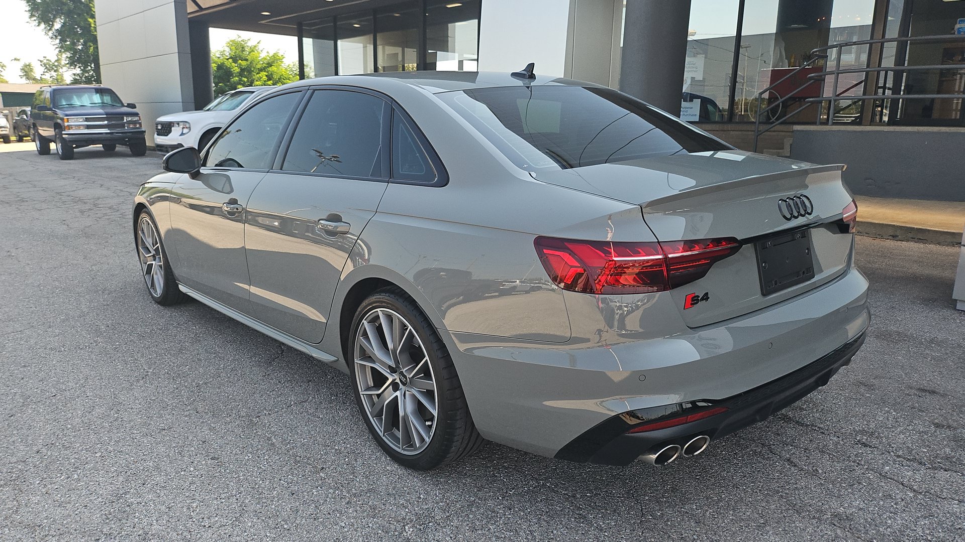 Used 2022 Audi S4 Premium Plus AWD/4WD image 3