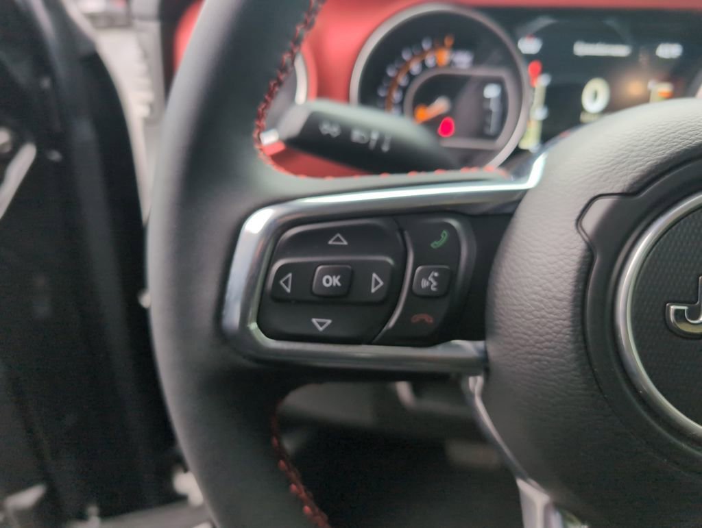 Used 2023 Jeep Gladiator Rubicon image 18