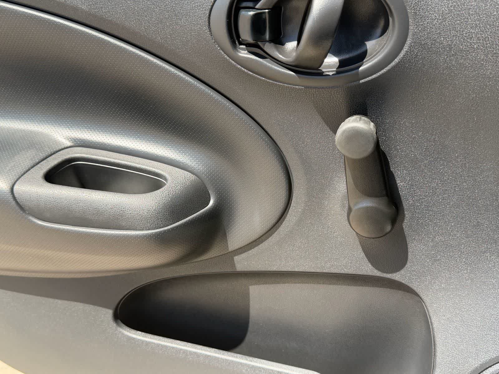 Certified 2019 Nissan Versa Note S FWD image 15