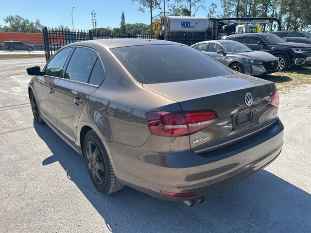 Used 2016 Volkswagen Jetta S FWD image 3