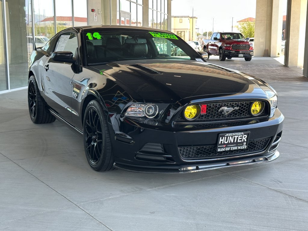 Used 2014 Ford Mustang GT Premium w/ Comfort Package RWD image 10