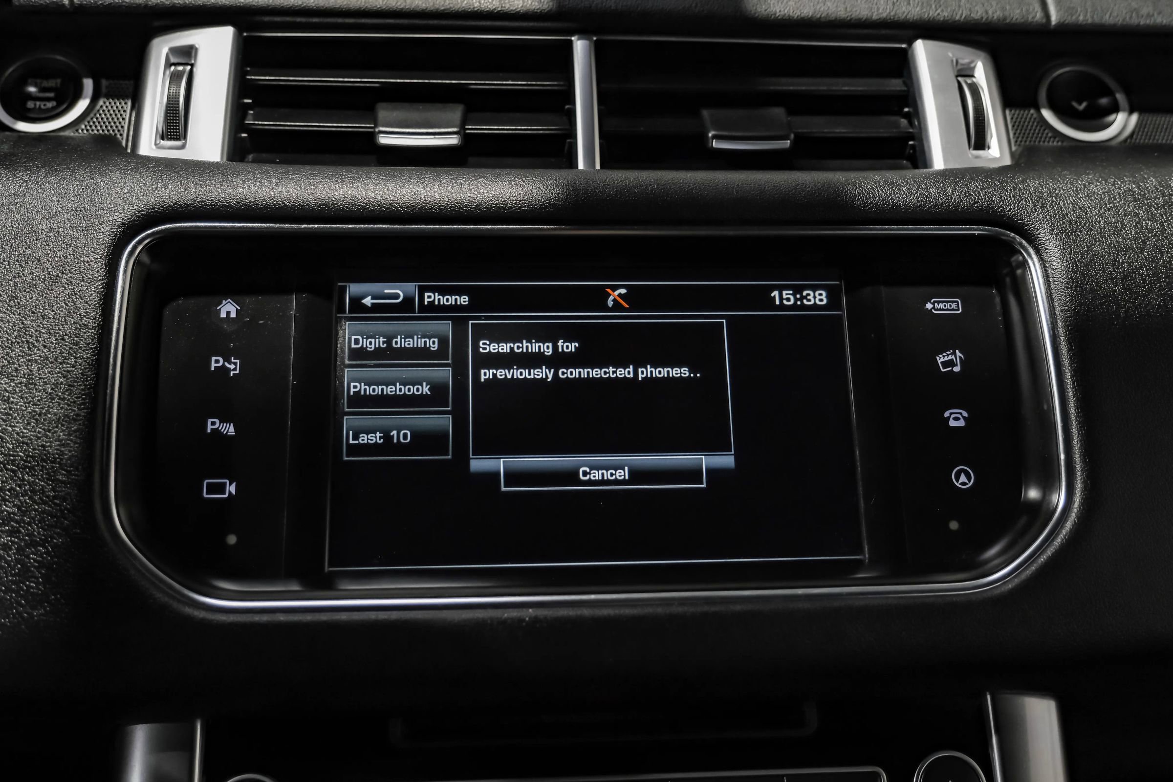 Used 2016 Land Rover Range Rover Sport HSE AWD/4WD image 36
