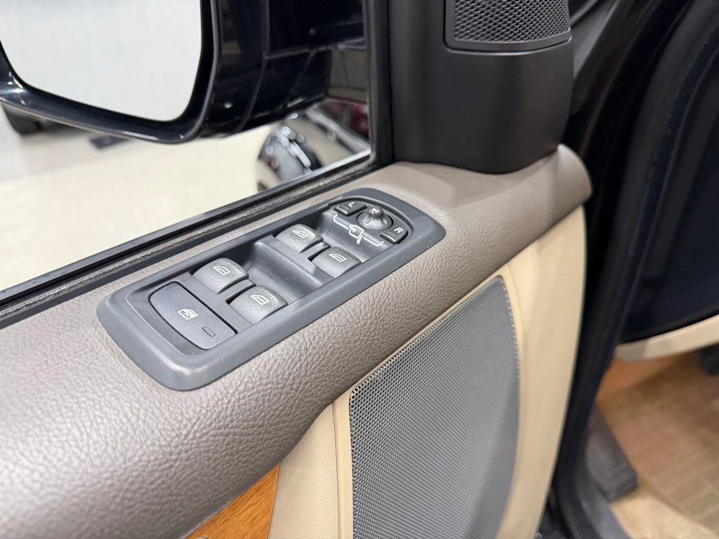 Used 2014 Land Rover LR4 HSE image 56