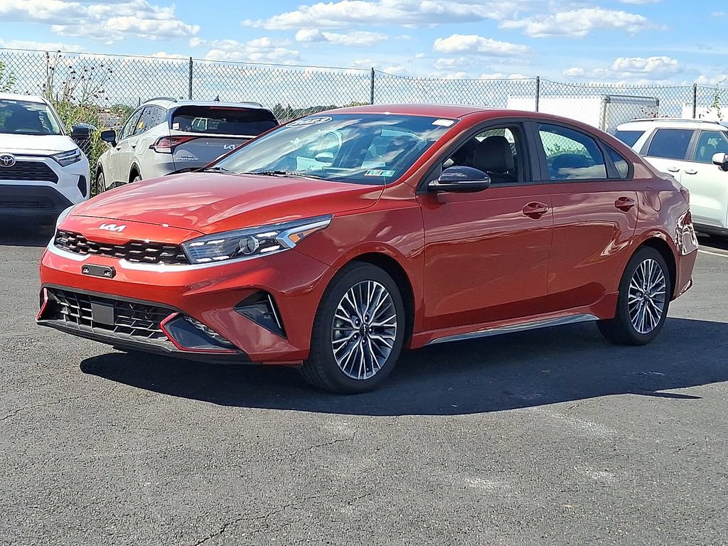 Certified 2023 Kia Forte GT-Line w/ GT-Line Technology Package FWD image 3