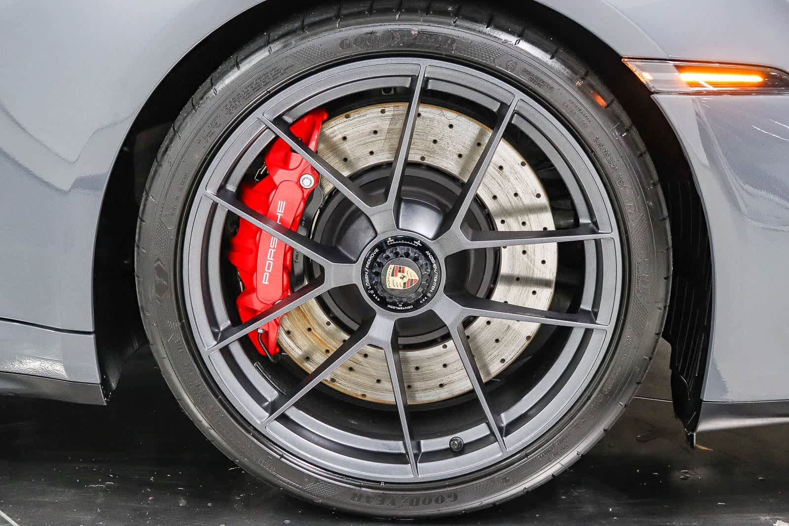 Used 2026 Porsche 911 Carrera GTS RWD image 9