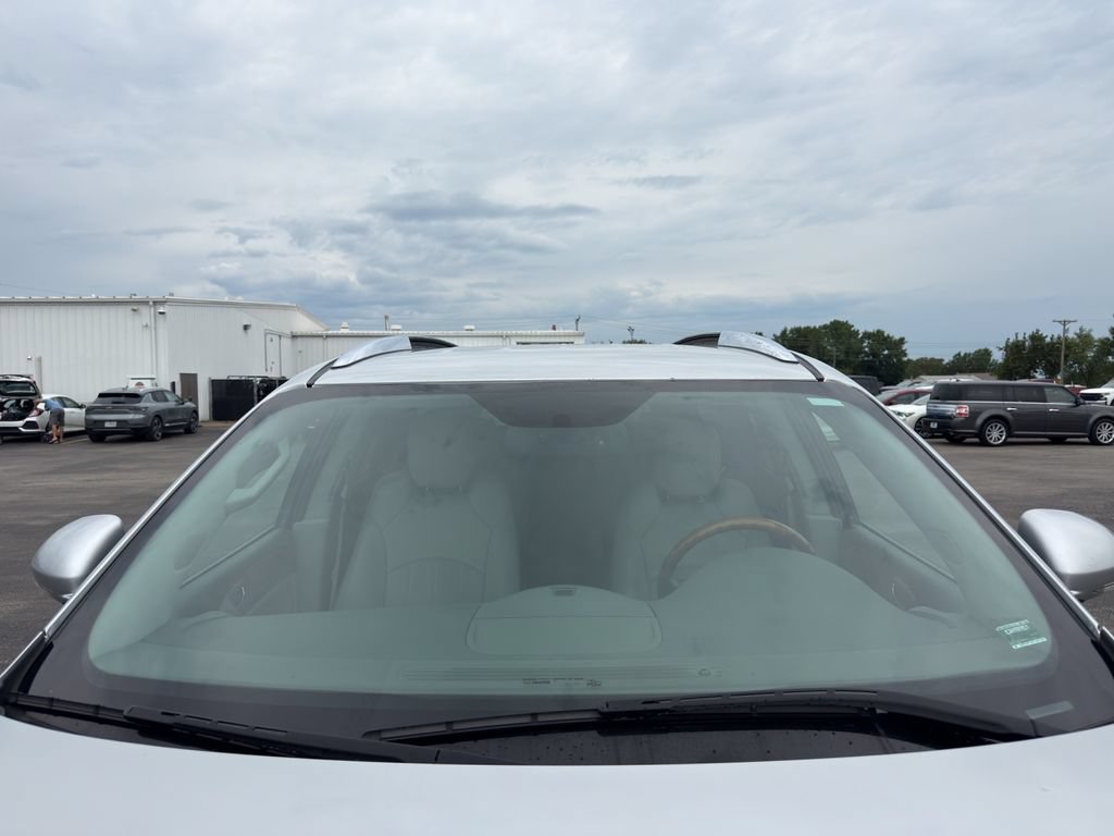 Used 2012 Buick Enclave Leather AWD/4WD image 25