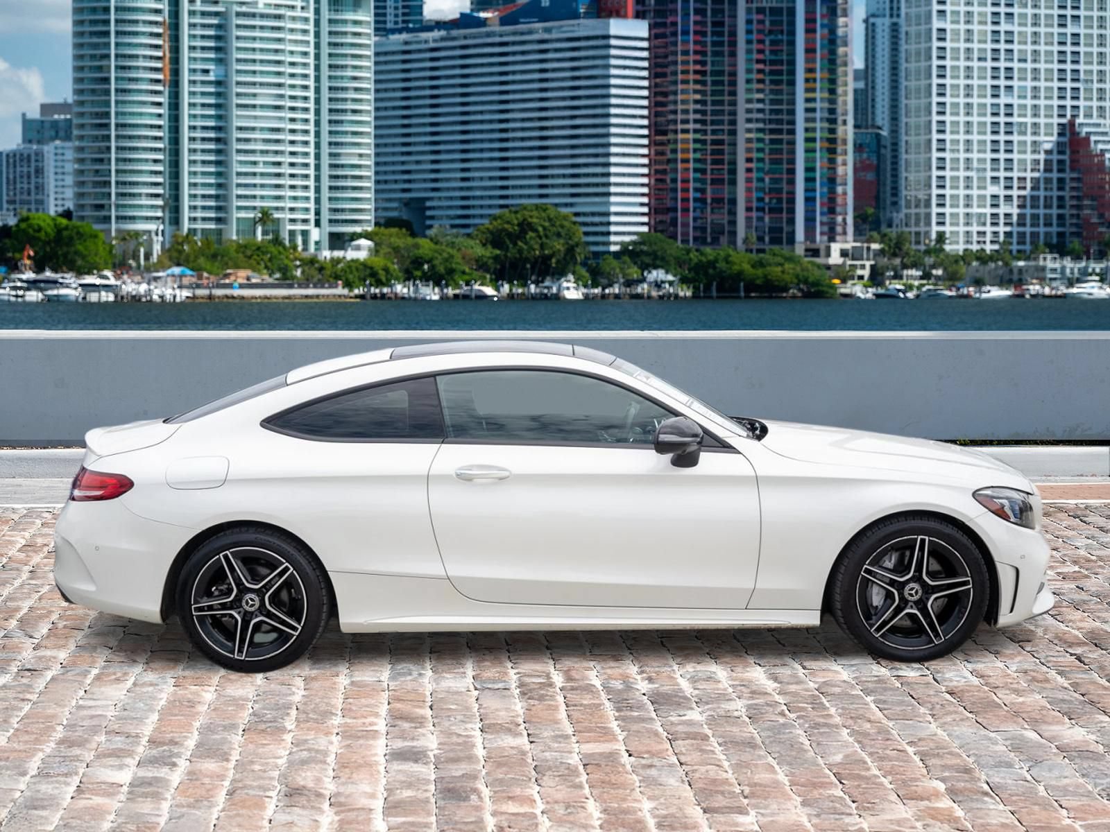 Used 2022 Mercedes-Benz C 300 Coupe w/ AMG Line image 4