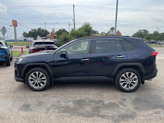 Used 2021 Toyota RAV4 Limited image 4