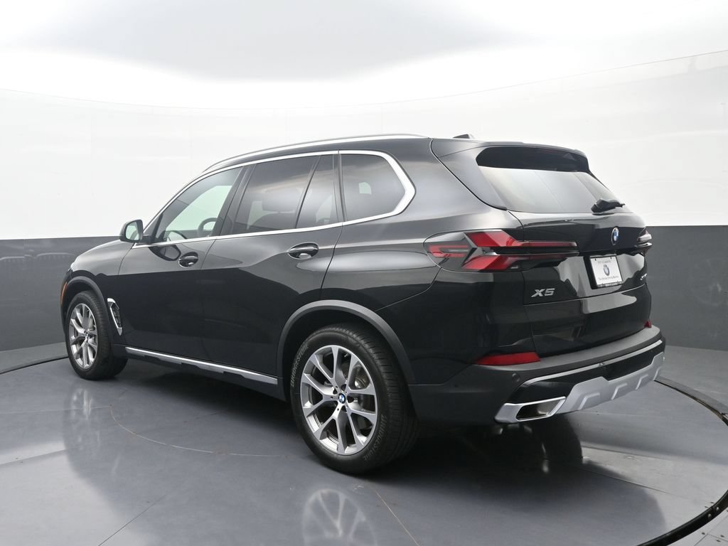 Used 2026 BMW X5 xDrive40i AWD/4WD image 5