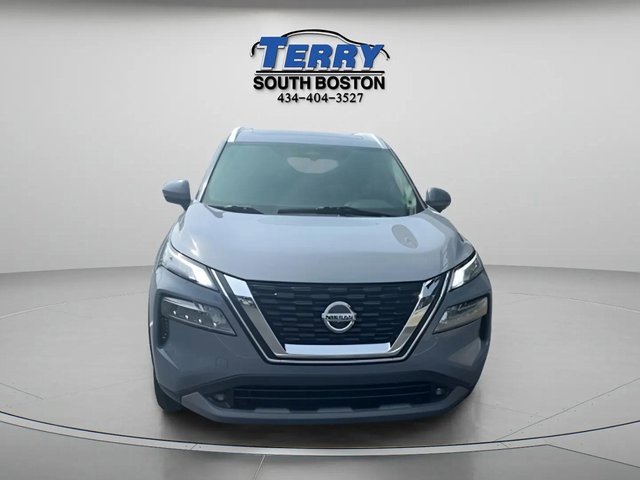Used 2021 Nissan Rogue SL w/ Premium Package image 2