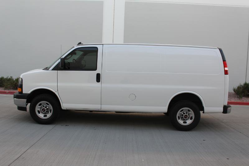 Used 2022 GMC Savana 2500 G2500 Cargo Van w/ Driver Convenience Package image 8