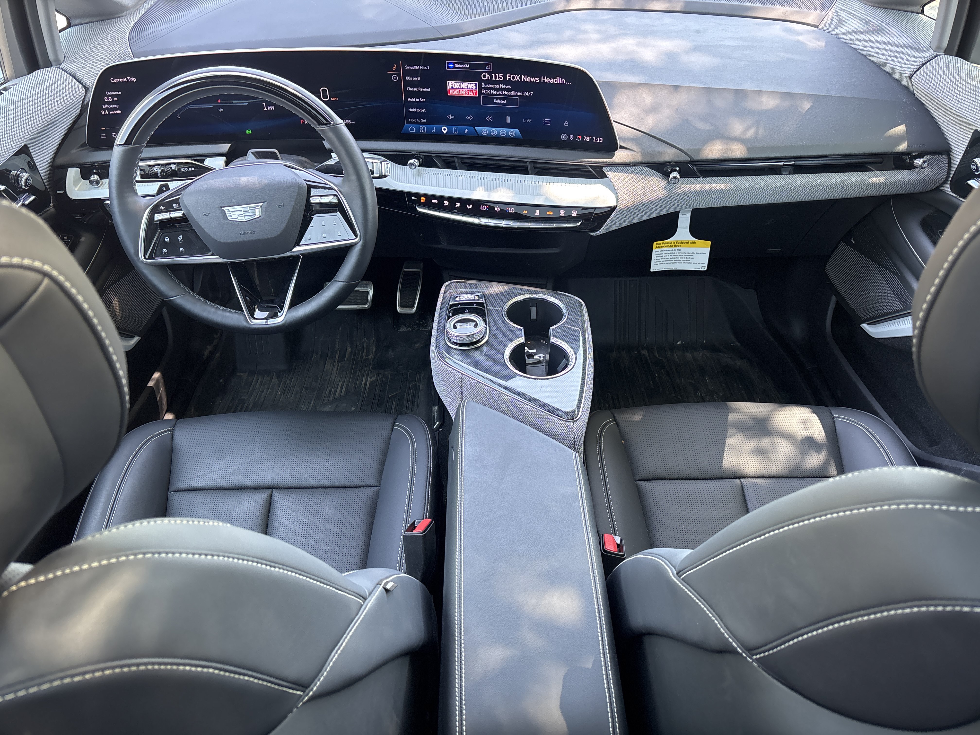 Used 2025 Cadillac Optiq Luxury 2 AWD/4WD image 31