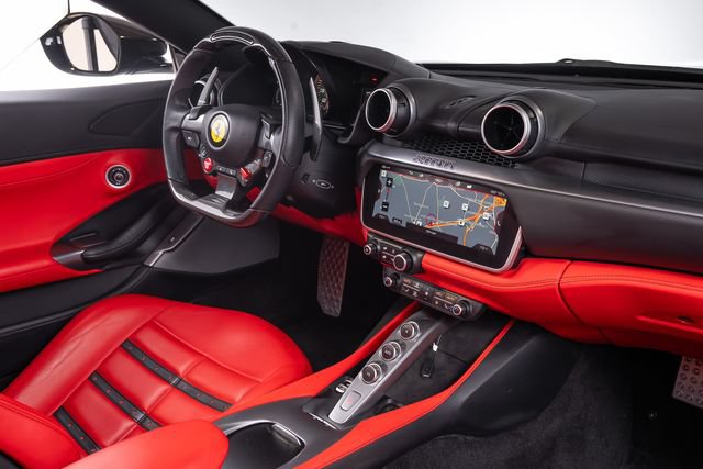 Used 2019 Ferrari Portofino RWD image 53