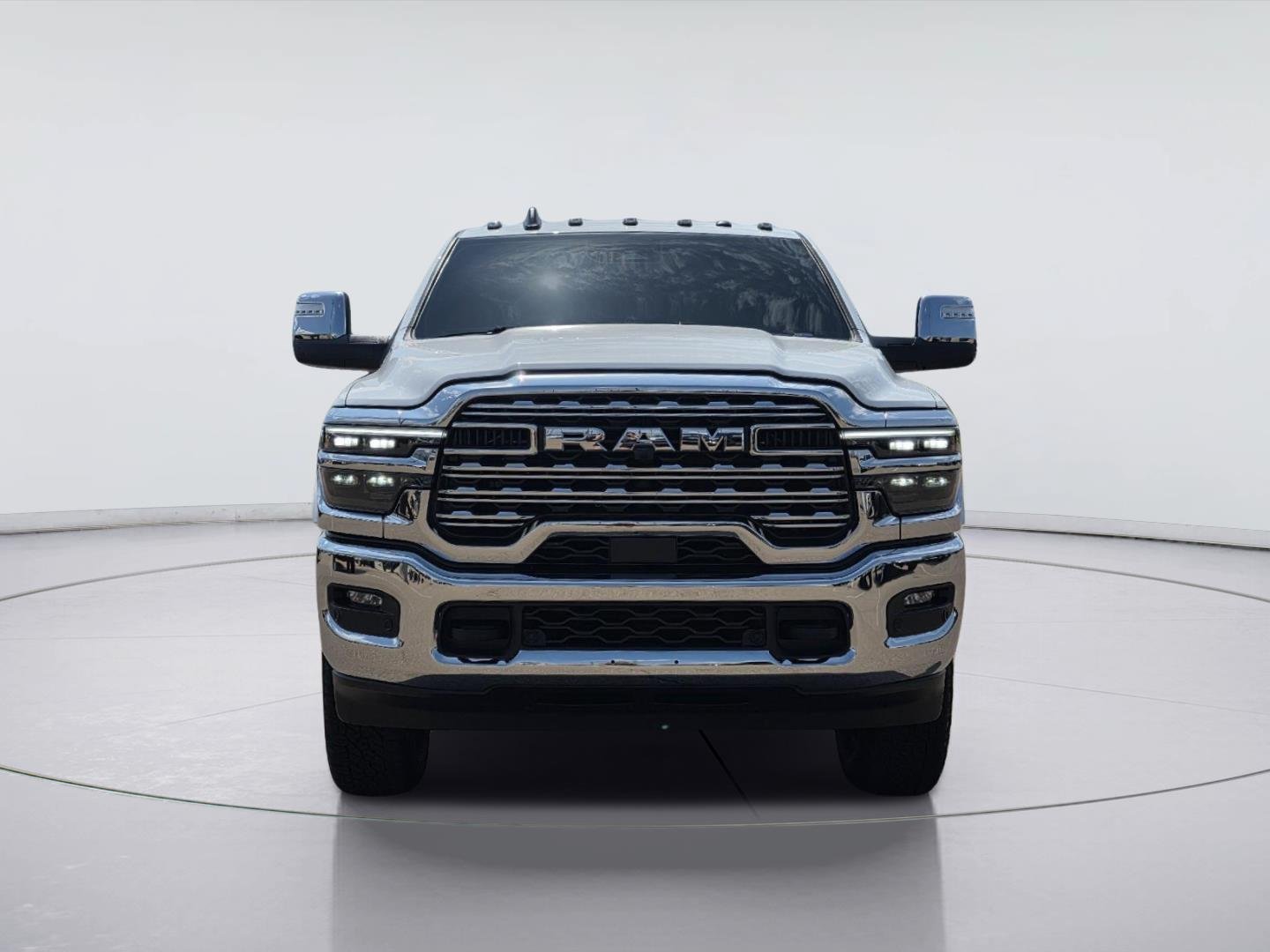 Used 2026 RAM 2500 Limited w/ Chrome Bumper Package AWD/4WD image 2