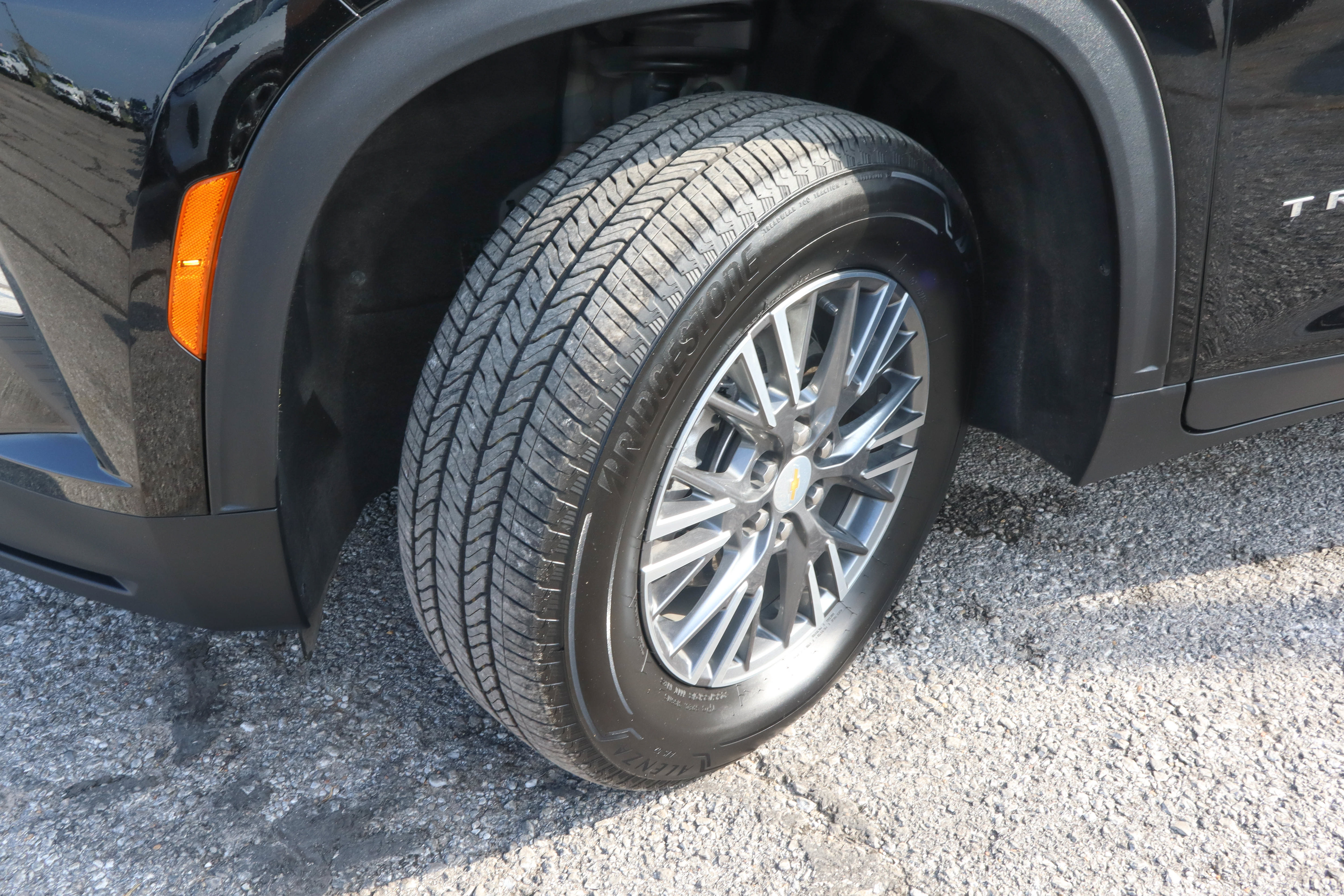 Used 2026 Chevrolet Traverse LT AWD/4WD image 19
