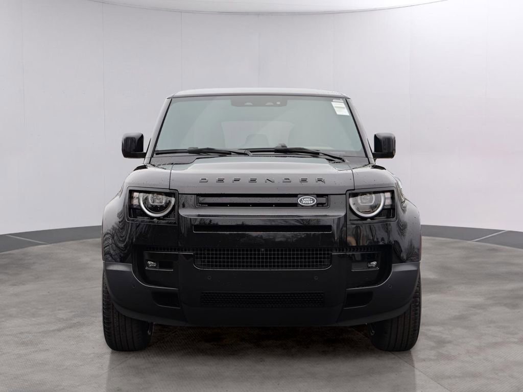 New 2026 Land Rover Defender 110 S image 2