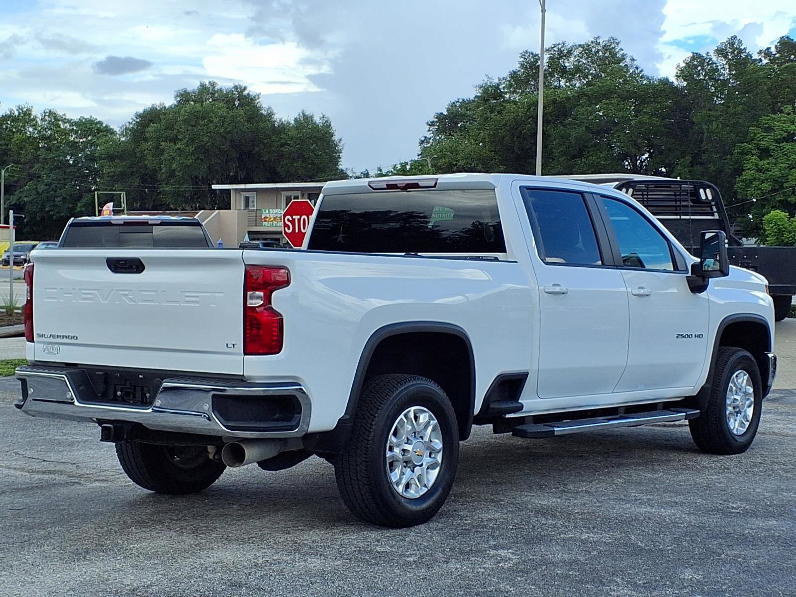 Used 2024 Chevrolet Silverado 2500 LT w/ All Star Edition AWD/4WD image 4