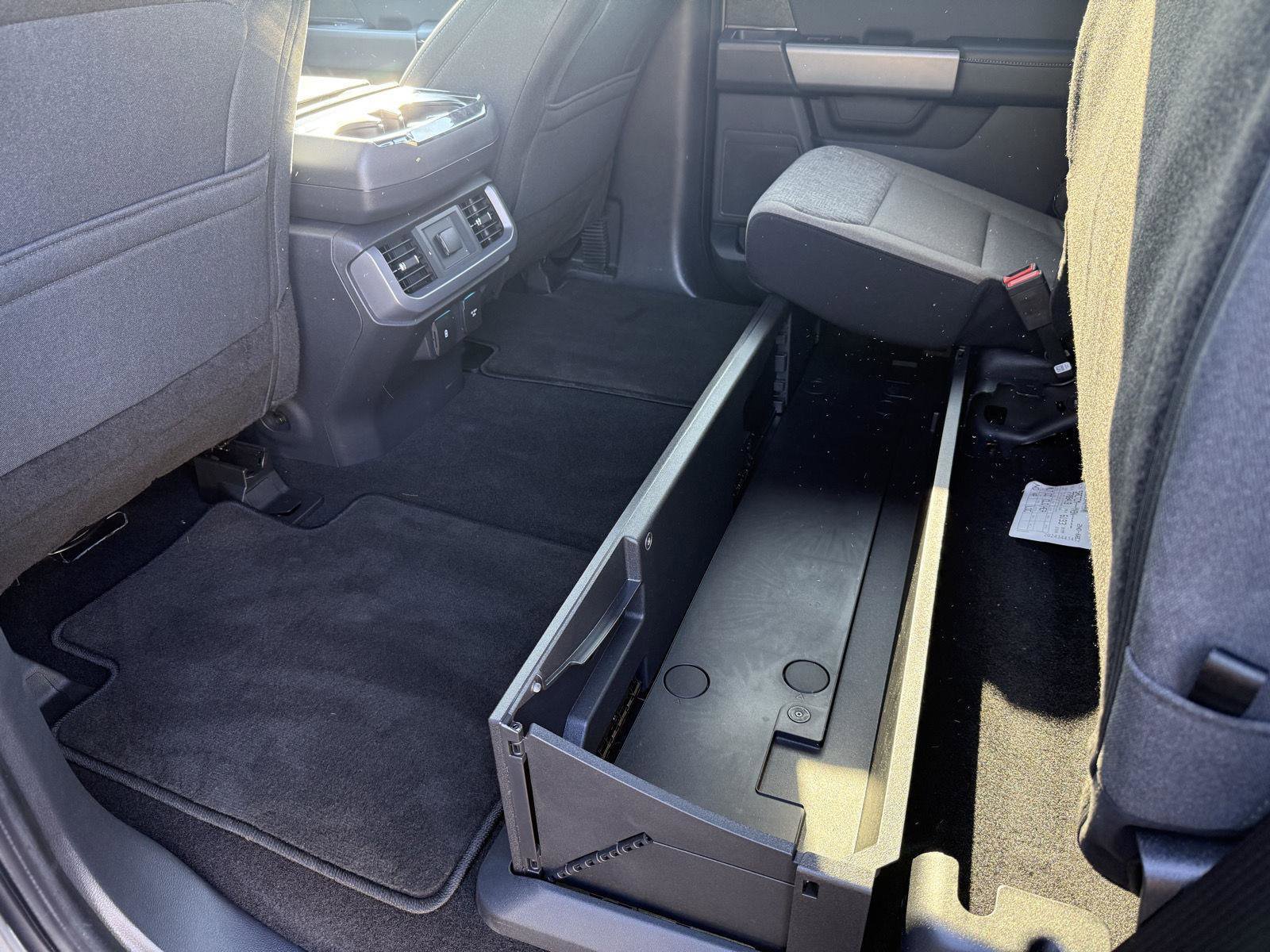 New 2025 Ford F150 XLT w/ Equipment Group 302A MID image 18