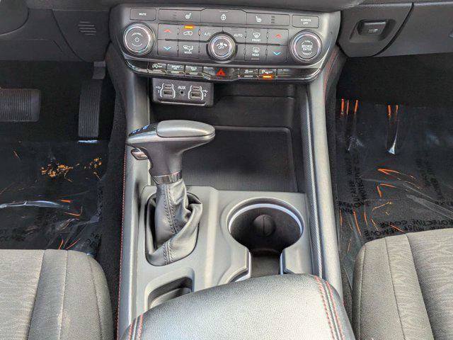 Certified 2025 Dodge Durango GT RWD image 18
