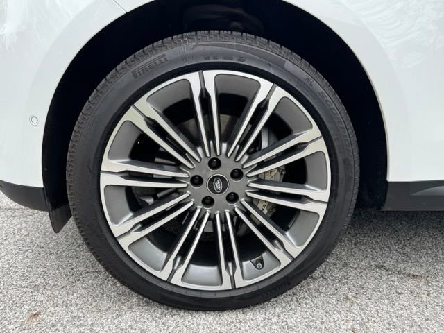 Certified 2025 Land Rover Range Rover Sport SE AWD/4WD image 2