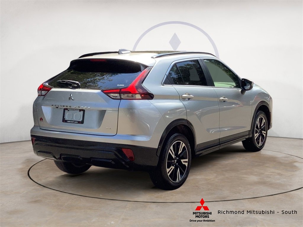 Used 2024 Mitsubishi Eclipse Cross SE image 3