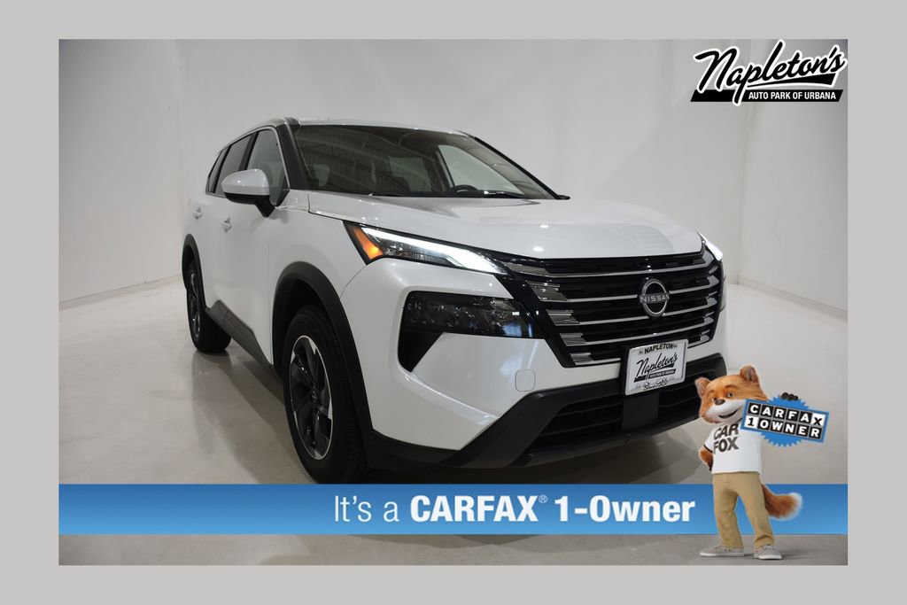 Used 2024 Nissan Rogue SV image 1