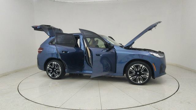 Used 2025 BMW X3 xDrive30i w/ Premium Package image 71