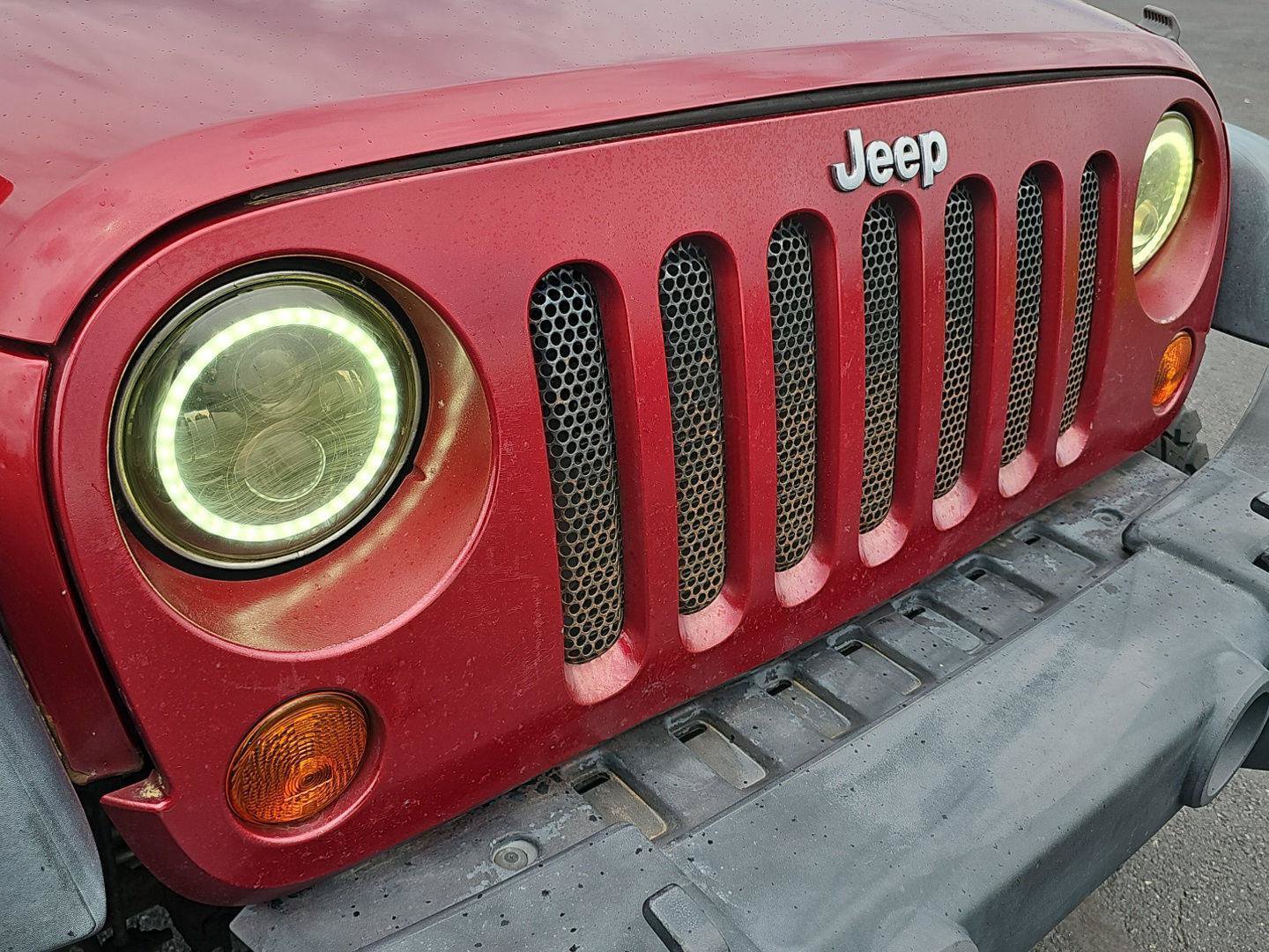 Used 2011 Jeep Wrangler Unlimited Sport w/ Mopar Chrome Edition Group AWD/4WD image 22
