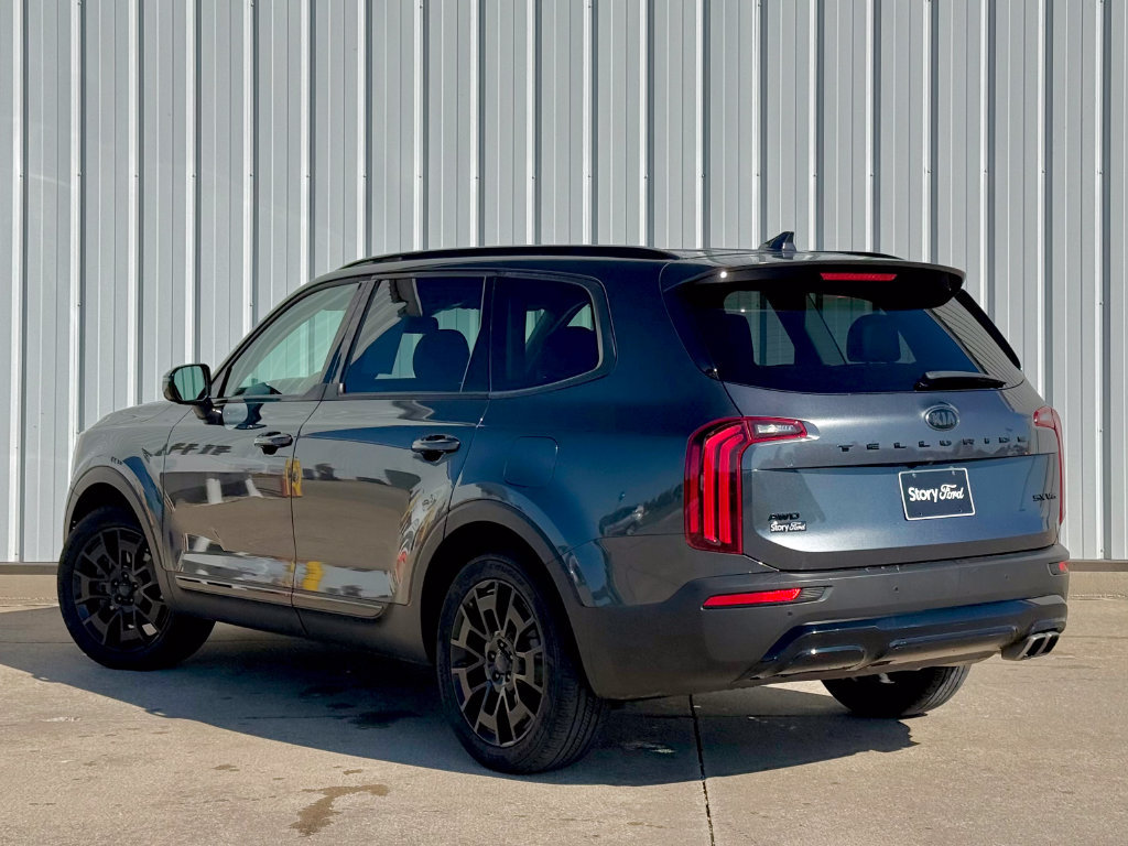 Used 2021 Kia Telluride SX w/ Nightfall Edition Package AWD/4WD image 4