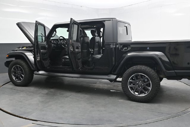 Used 2020 Jeep Gladiator Overland AWD/4WD image 54