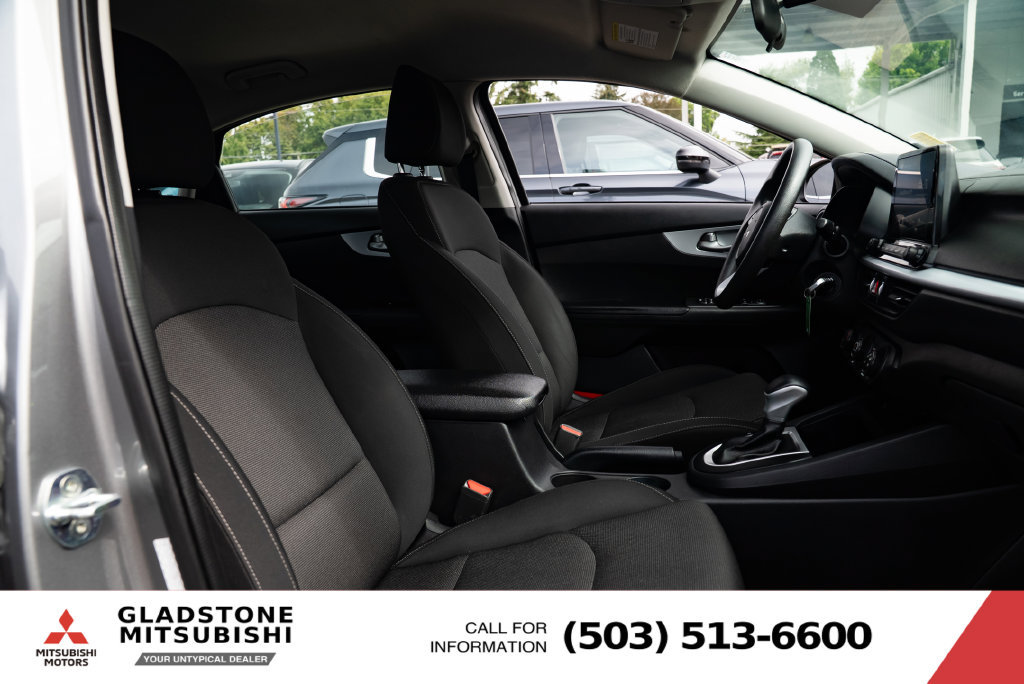 Used 2022 Kia Forte LXS FWD image 24