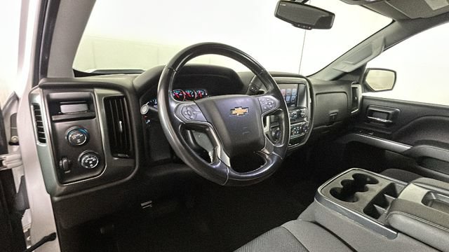 Used 2018 Chevrolet Silverado 1500 LT w/ All Star Edition AWD/4WD image 13