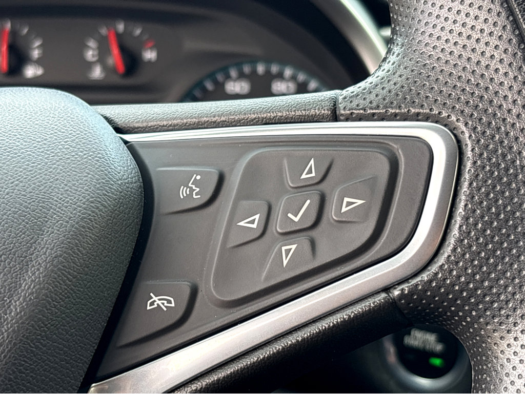 Used 2022 Chevrolet Malibu LT image 16