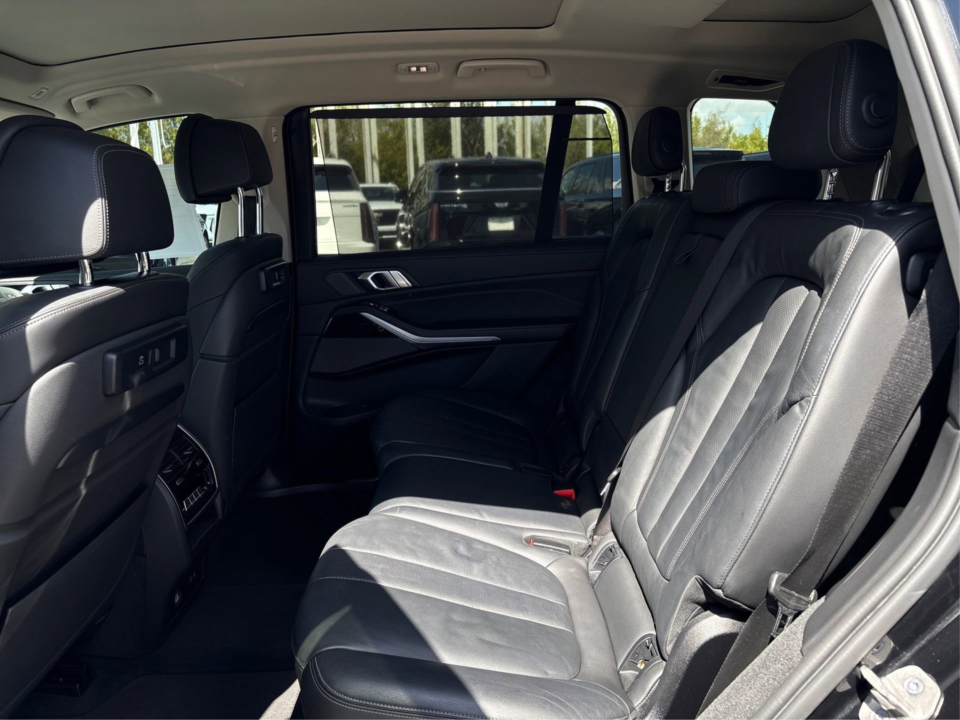 Used 2021 BMW X7 xDrive40i image 10