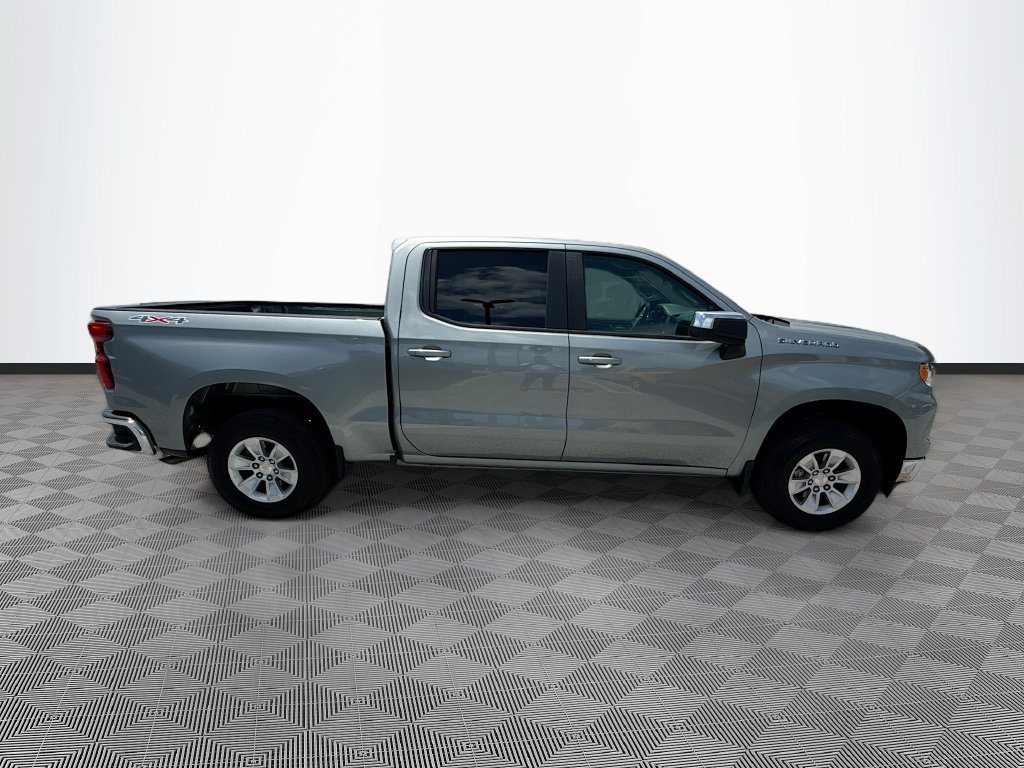 Used 2026 Chevrolet Silverado 1500 LT AWD/4WD image 9