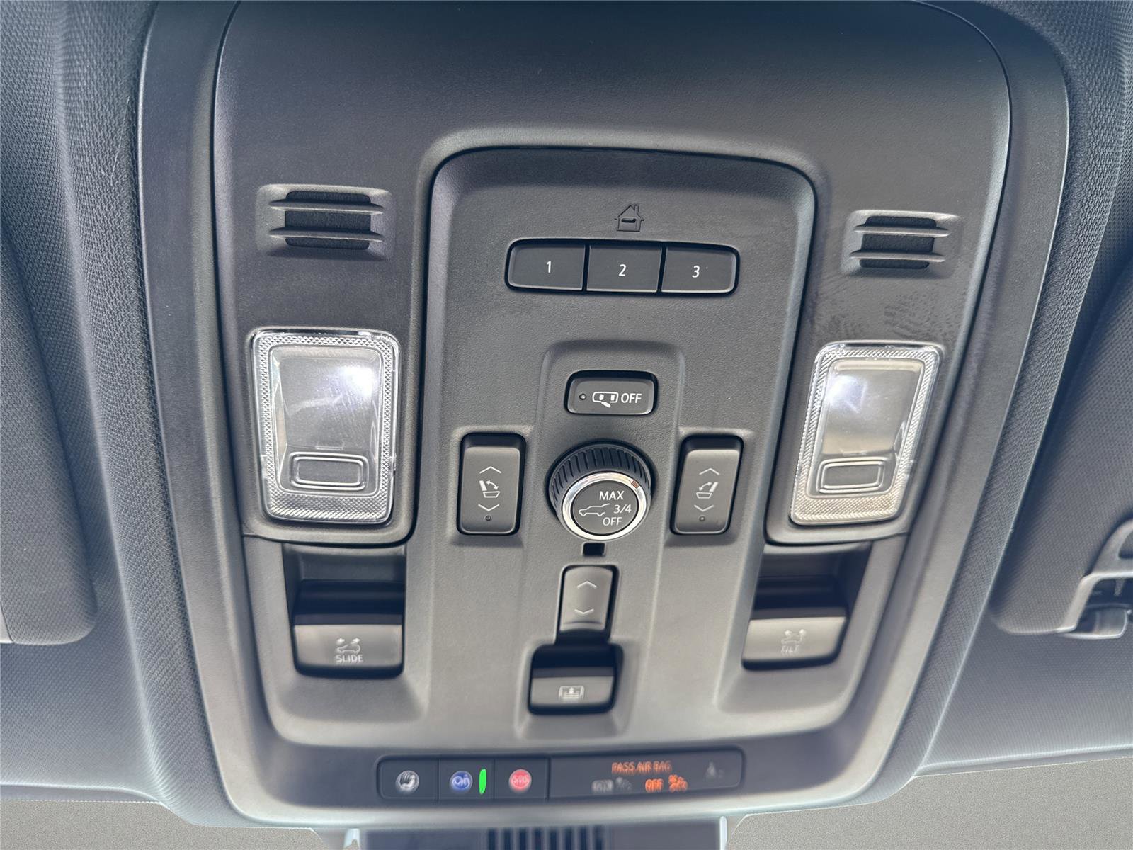 Used 2023 Chevrolet Tahoe Premier RWD image 30