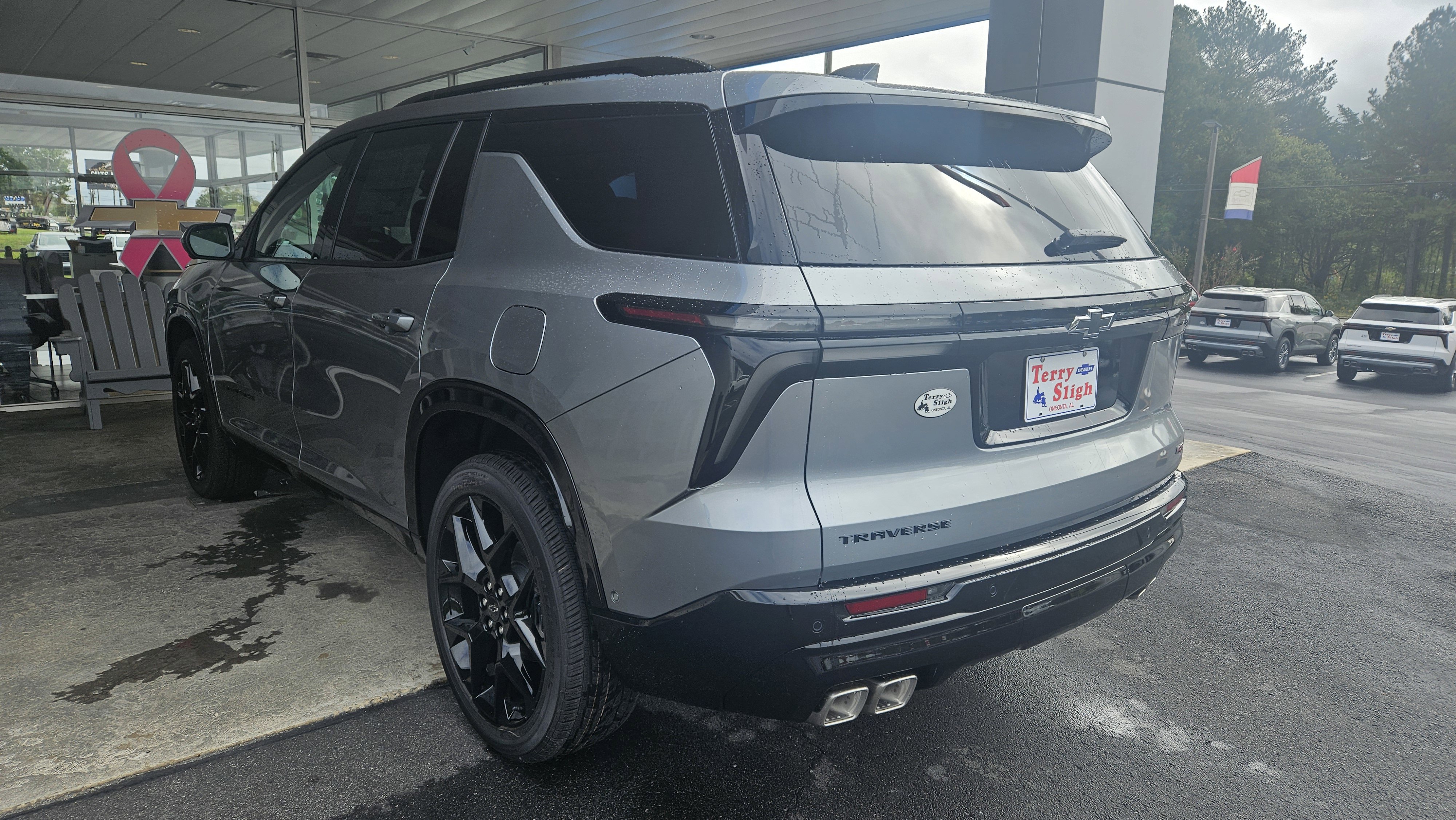 New 2026 Chevrolet Traverse RS image 9