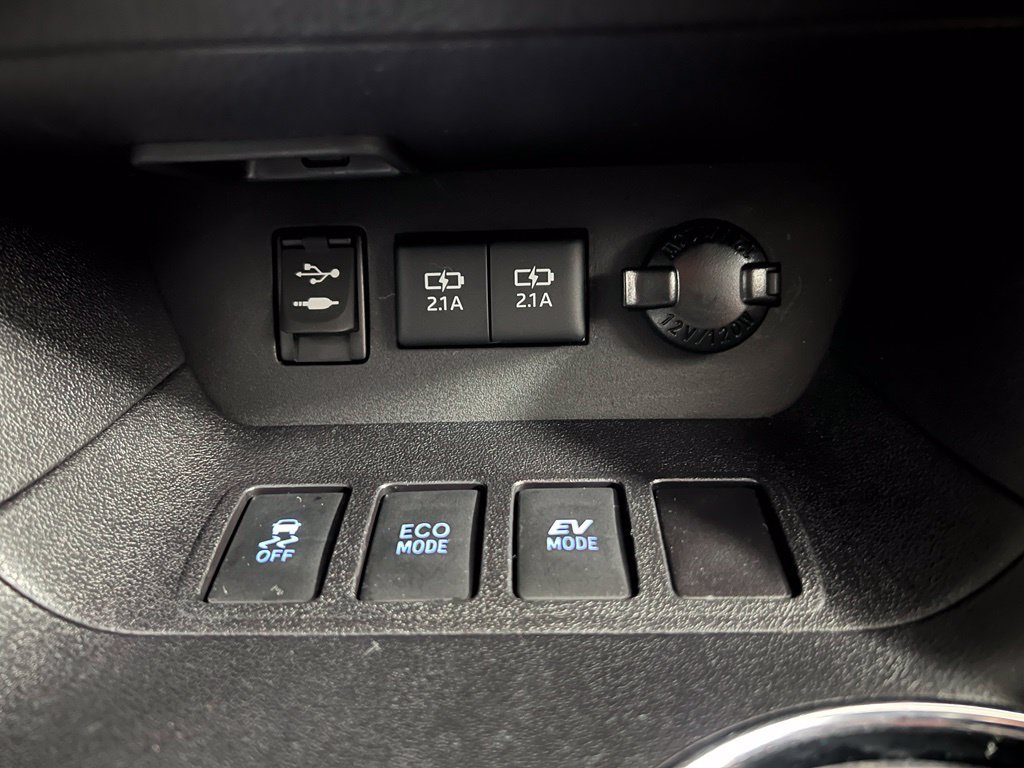 Certified 2017 Toyota Highlander XLE AWD/4WD image 29