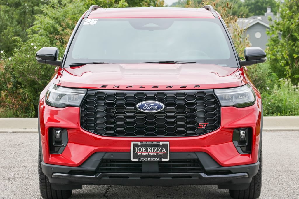 Used 2025 Ford Explorer ST w/ Sun And Sound Package AWD/4WD image 29