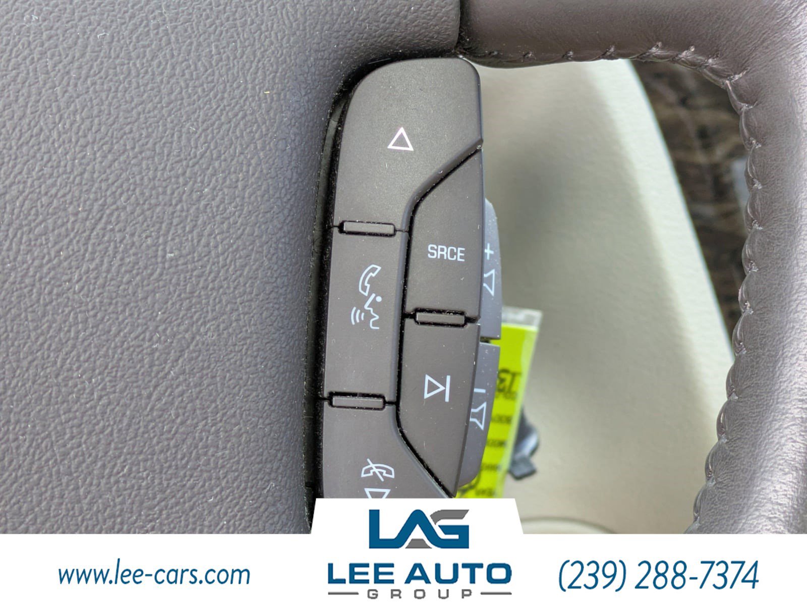 Used 2010 Cadillac DTS Luxury image 20