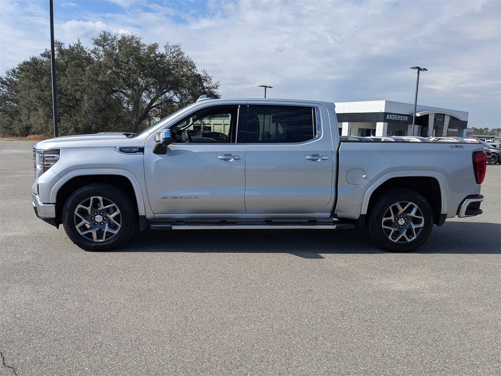 Used 2022 GMC Sierra 1500 SLT w/ SLT Premium Plus Package image 7