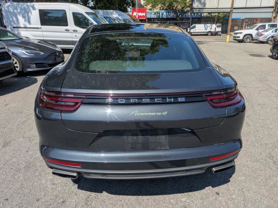 Used 2019 Porsche Panamera 4 image 5