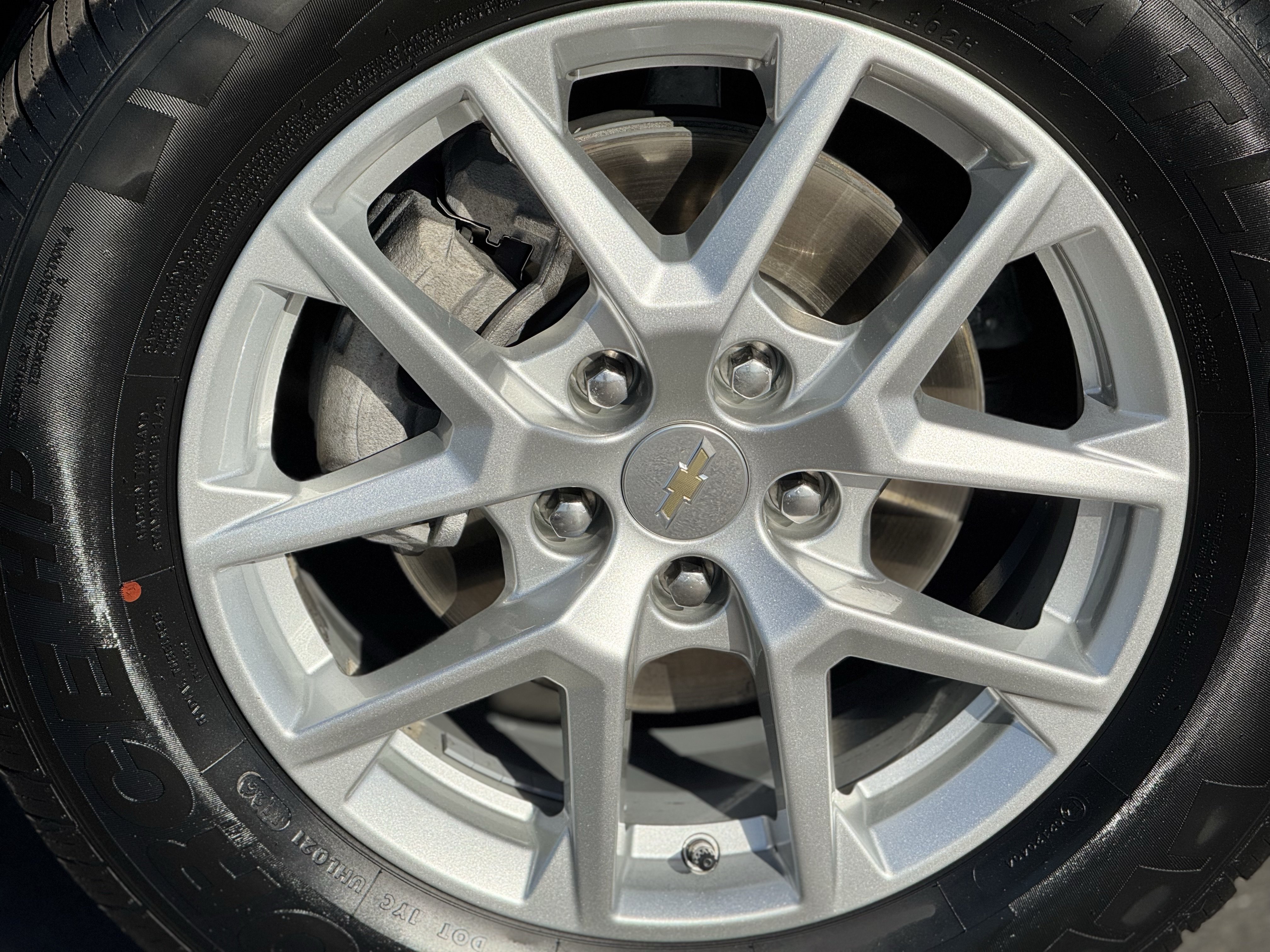 Certified 2023 Chevrolet Equinox LT AWD/4WD image 9