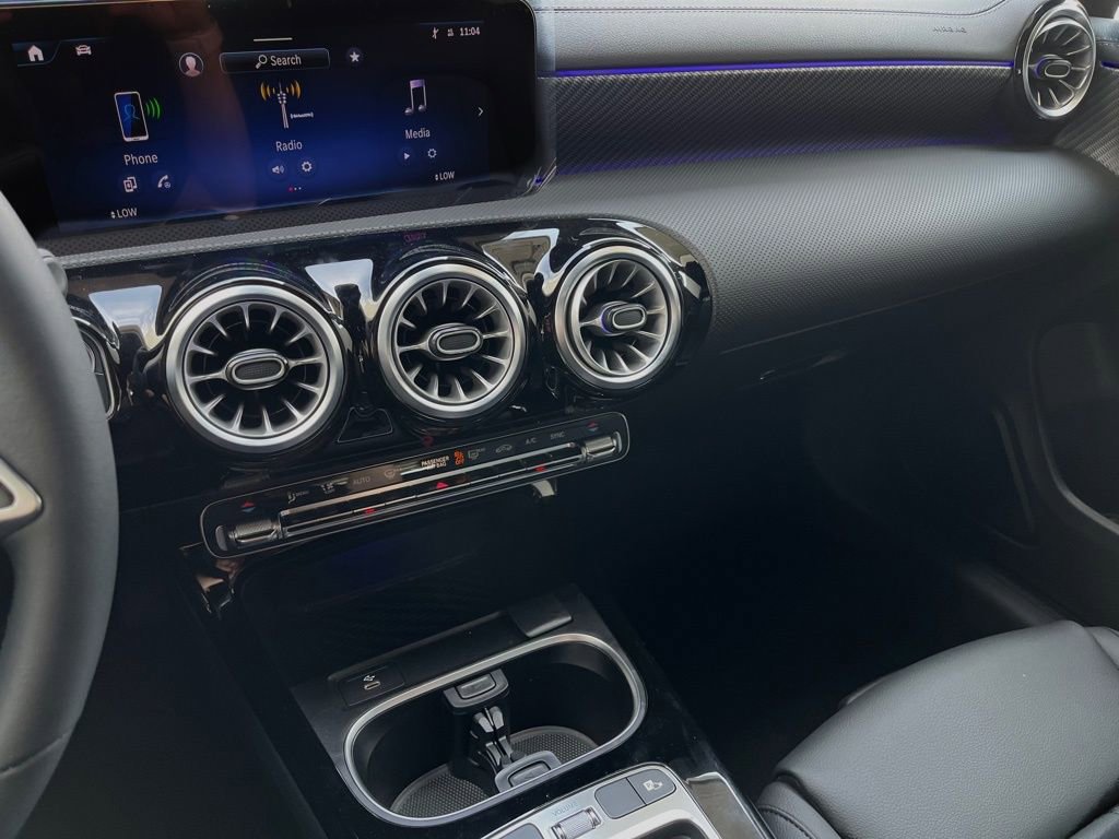 Certified 2025 Mercedes-Benz CLA 250 4MATIC image 20