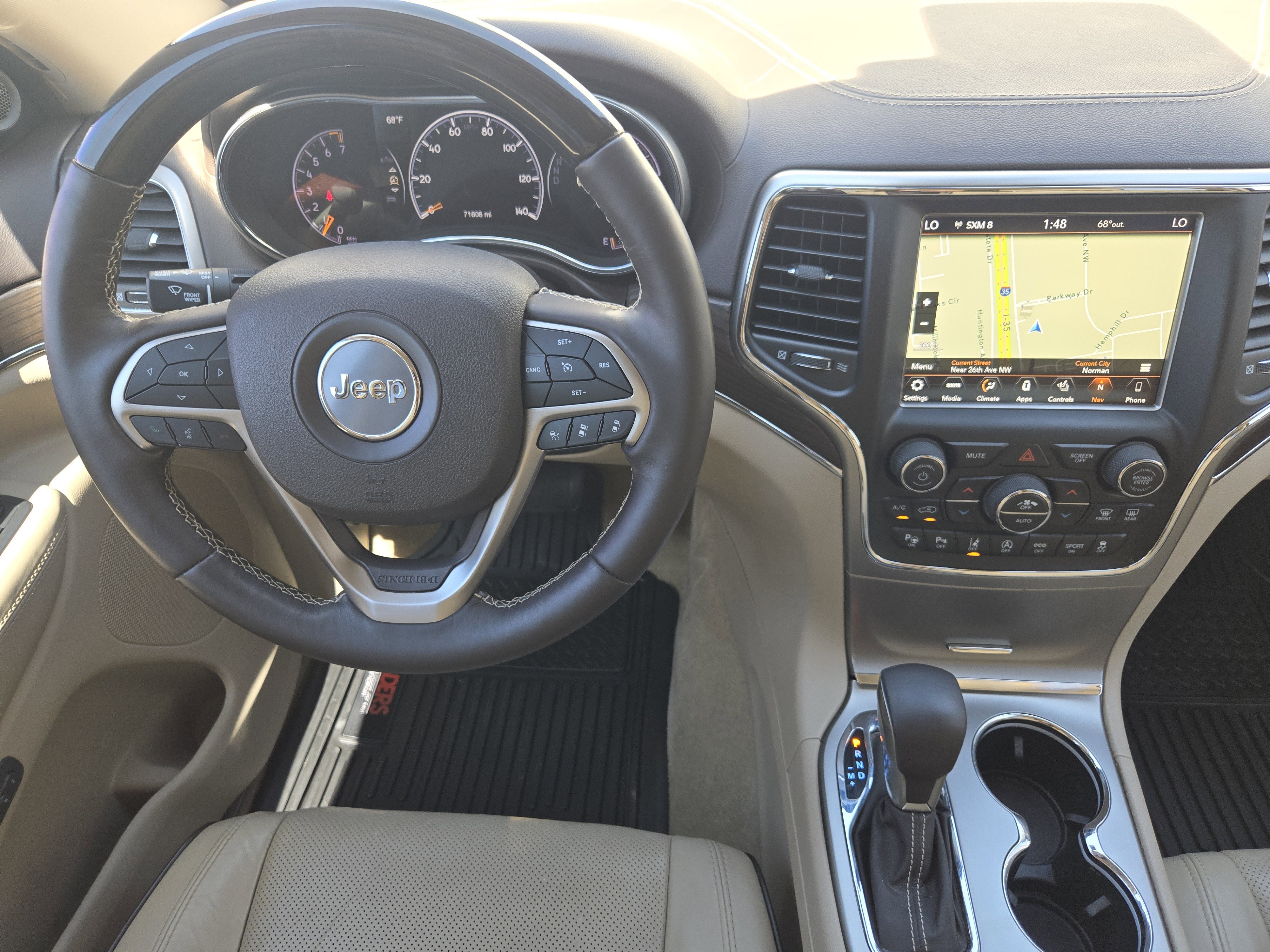 Used 2018 Jeep Grand Cherokee Overland RWD image 28