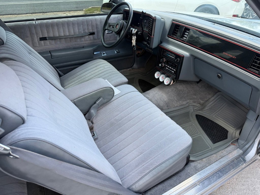 Used 1987 Chevrolet Monte Carlo SS RWD image 13