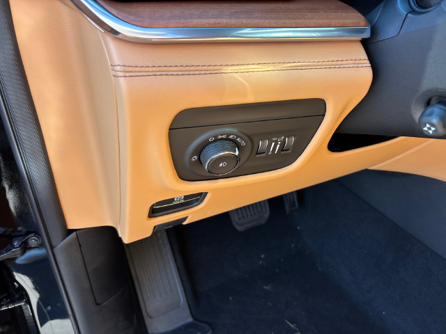 New 2027 Jeep Grand Cherokee Summit AWD/4WD image 18