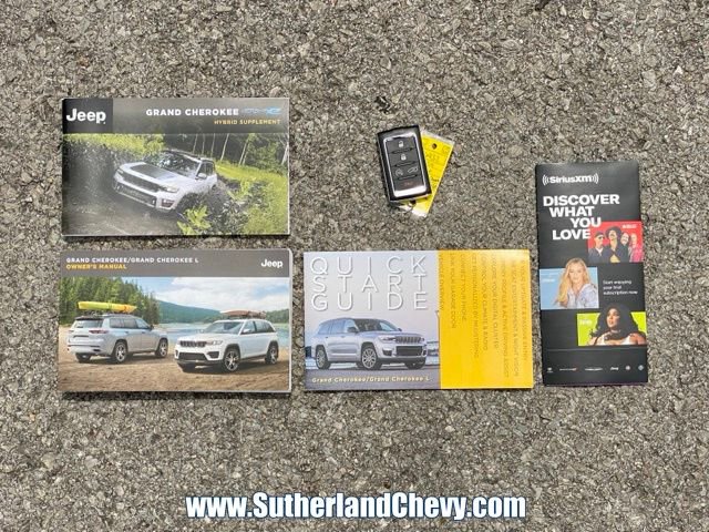 Used 2024 Jeep Grand Cherokee Trailhawk w/ Luxury Tech Group III AWD/4WD image 57